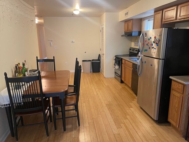 Photo - 1523 N 17th St Unit 3