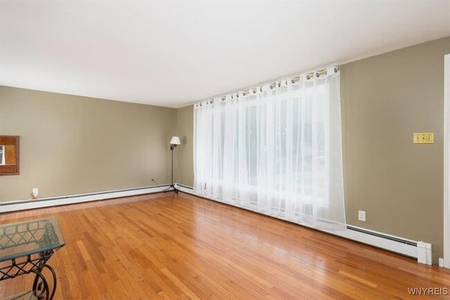 Building Photo - 39 Halwill Dr Rental