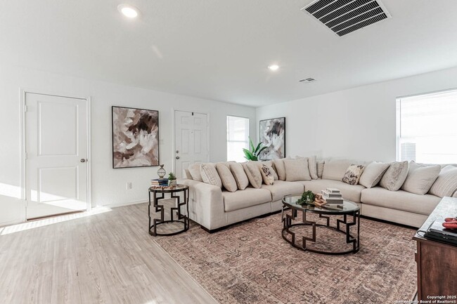 Photo - 5935 Texas Spur