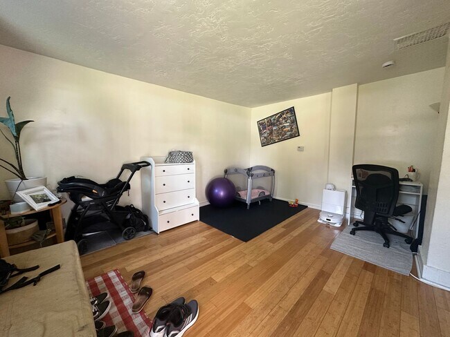 Photo - Willy St and Jenifer St Houses Unit 734