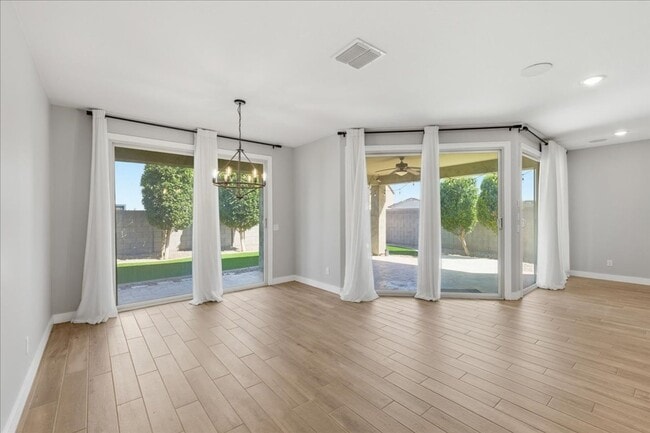 Building Photo - 2225 N 140th Dr