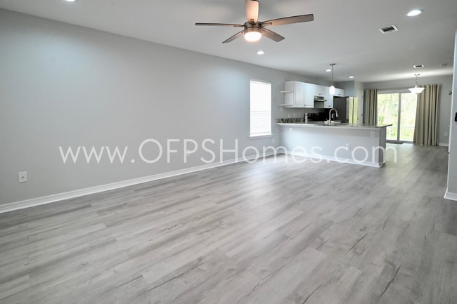 Photo - 3/2 in Pensacola!