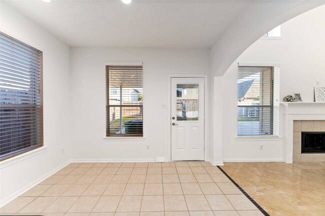 Photo - 7226 VORGEN Ct
