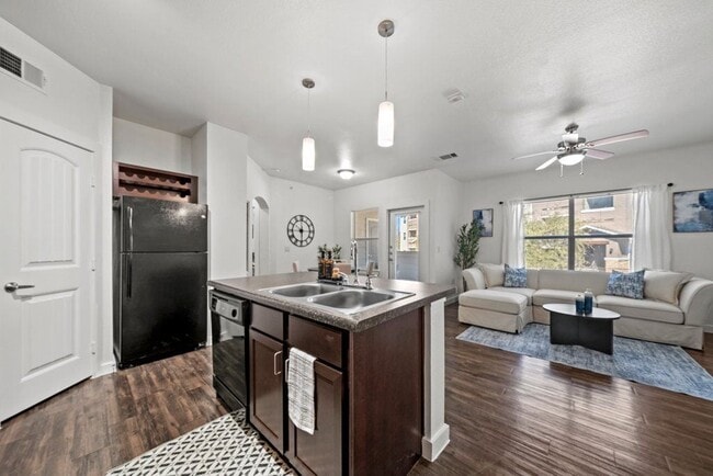 Photo - Twin Creeks at Alamo Ranch