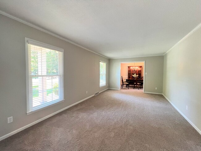 Photo - ~~ Spectacular Updated Ranch Home ~~