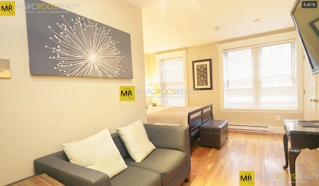 Photo - 6 W Cedar St