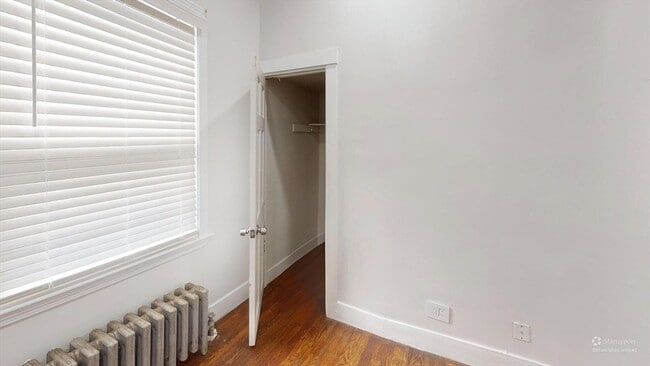 Photo - 100 Malden St Unidad 1