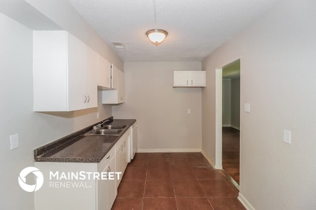 Photo - 4065 Meadow Dr