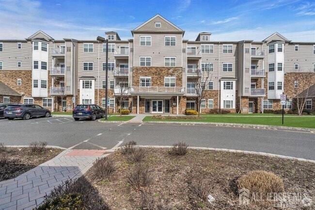 Building Photo - 137 Tower Blvd Rental