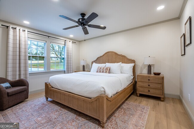 Photo - 26 Jennifer Ln