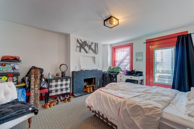 Photo - 40 Trumbull St Unit Garden