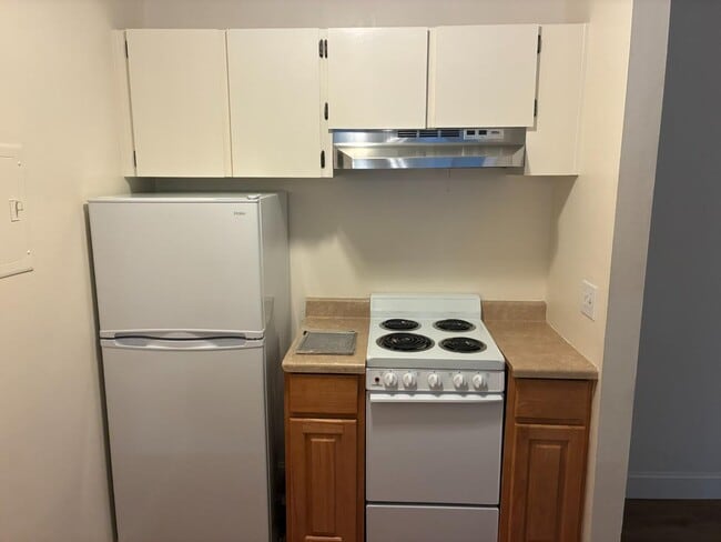 Photo - 109 Piccadilly Pl