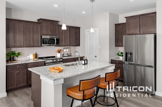 Photo - 2537 Finch Holw Dr