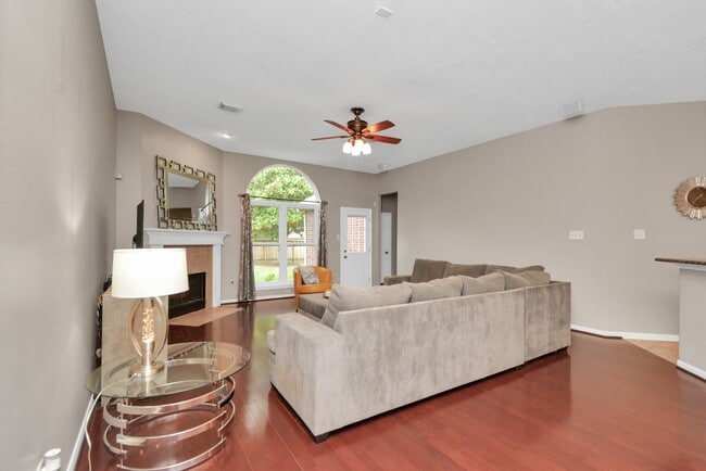 Photo - 23939 River Pl Dr
