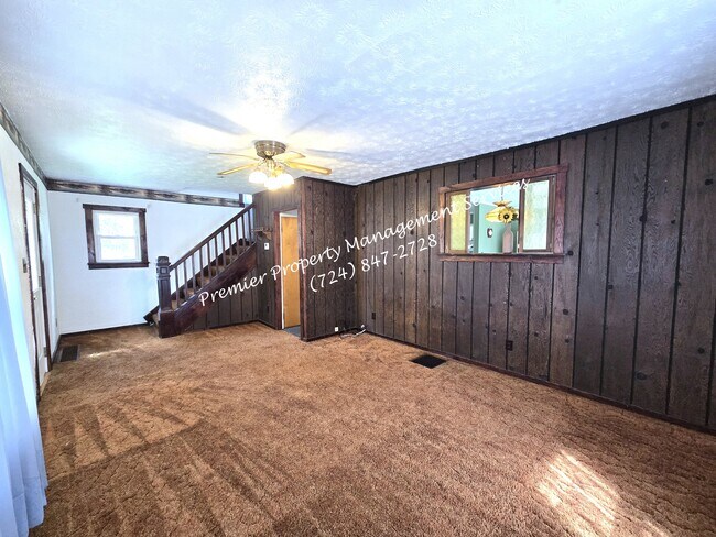 Photo - 285 W Jamestown Rd