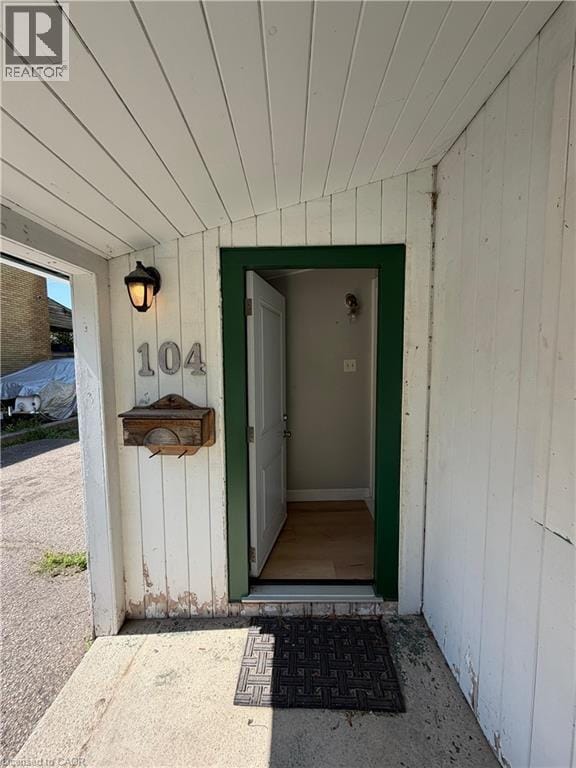 Photo - 104 Marshall St