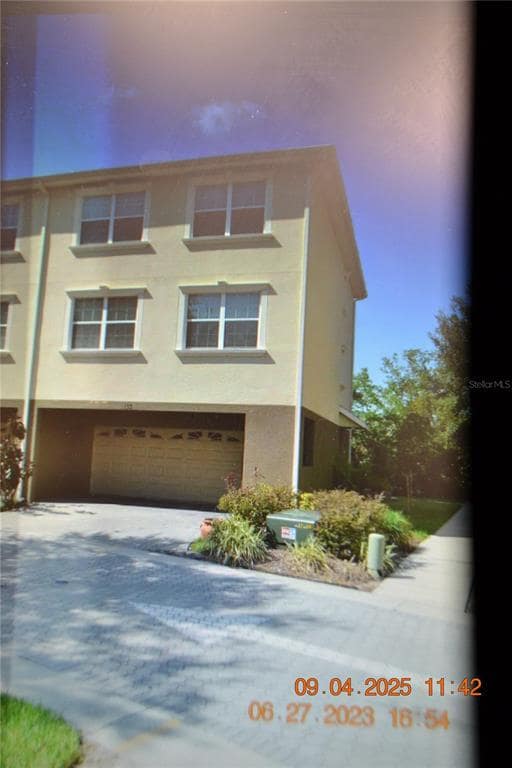 Building Photo - 10144 Arbor Run Dr Rental