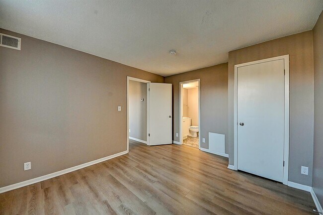 Photo - 1215 Oakland Rd NE Unidad 8