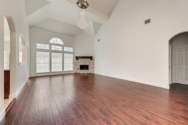 Photo - 214 Sherwood Dr
