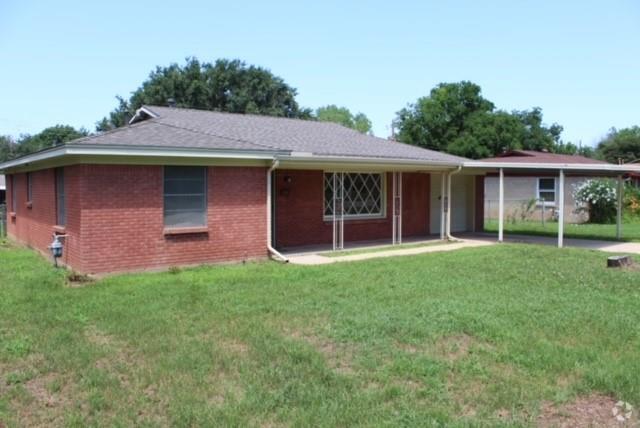 Building Photo - 3905 Shawnee Trail Rental