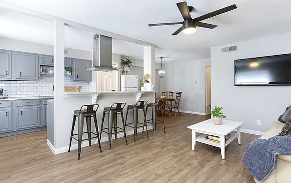 Photo - 7834 Broadway-278.91 Unit 278.91