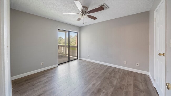 Photo - 2501 Gulf Fwy Unit 257C
