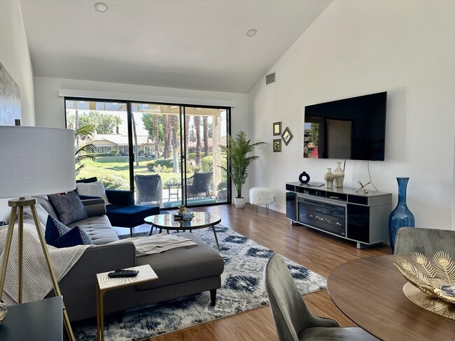 Photo - 280 Castellana S Condo
