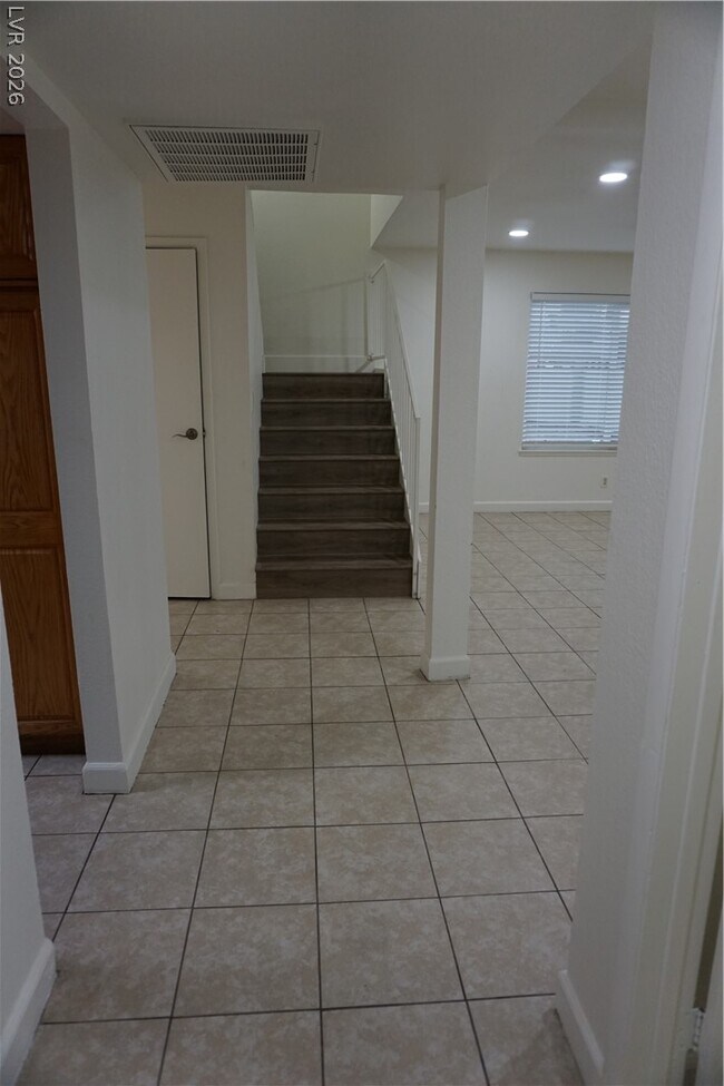 Photo - 6644 Silverstream Ave