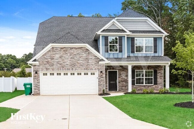 Building Photo - 2217 Starfall Dr Rental