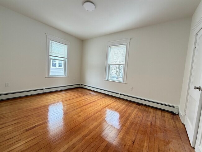 Photo - 0 Newbury Ave Unit 2