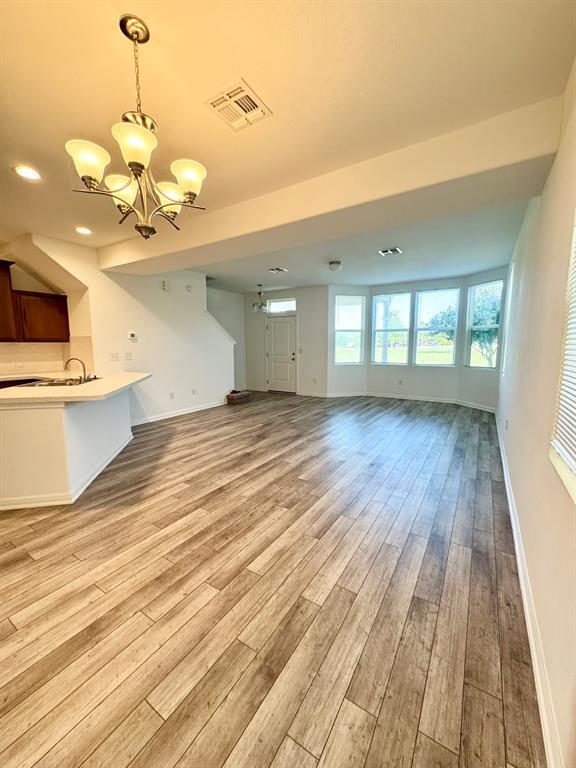 Photo - 142 Martha Ln