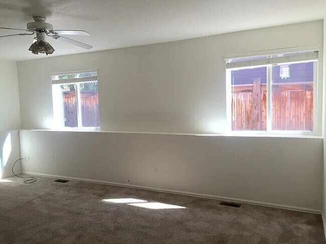 Photo - "Spacious 4-Bed Retreat in Parker, CO - Yo...