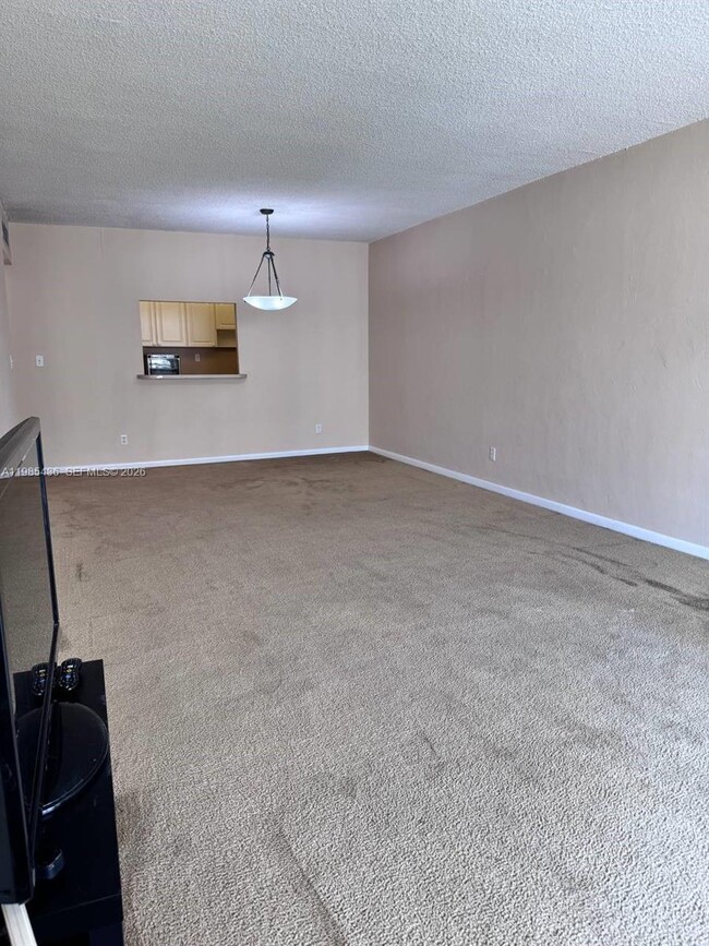 Photo - 19380 Collins Ave Unit 910