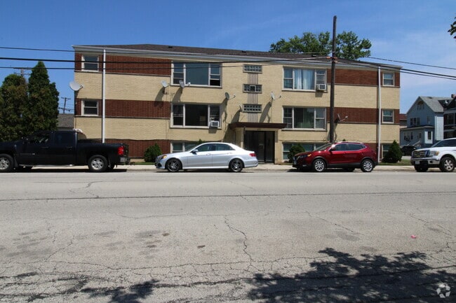 Building Photo - 6151 76th Ave Unit 1N Rental