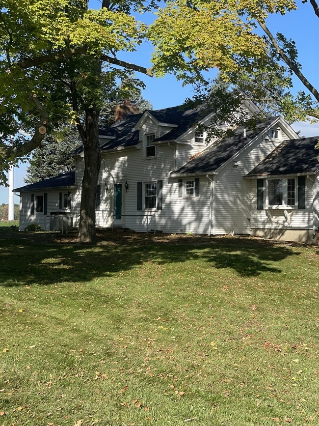 Photo - 7020 Brown Rd