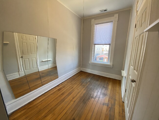 Photo - 1723 W 18th Pl Unit 3
