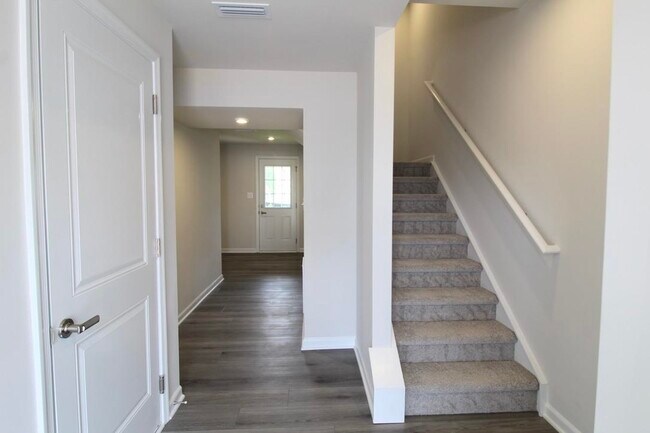 Photo - 34 Apple Wood Ln