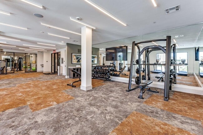 Aura High Pointe