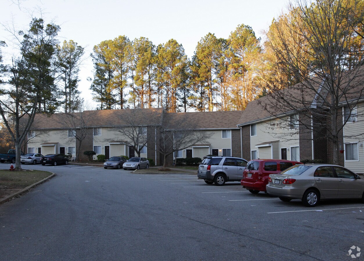 Photo - Shenandoah Apartments