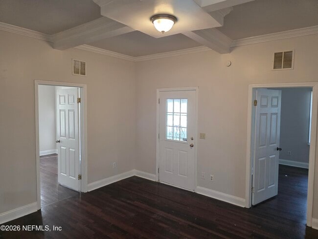 Photo - 2039 Franklin St