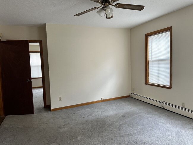 19 Cushing St Unit 2