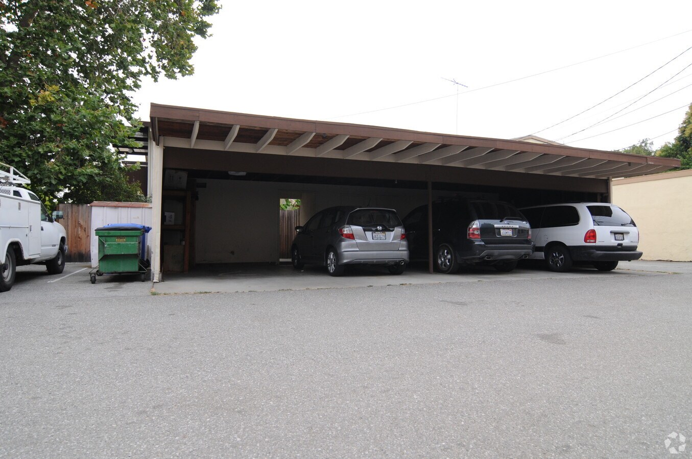 Photo - 1621 Maurice Lane