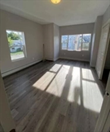 Photo - 81 Walnut St