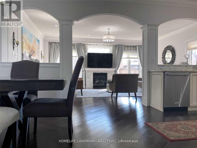 Photo - 65 Sharplin Dr