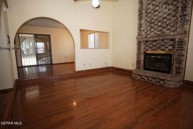 Photo - 11728 Bob Mitchell Dr