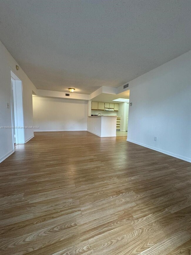 Photo - 9066 W Atlantic Blvd Condominio Unidad 415