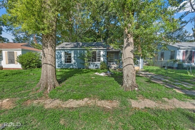 Photo - 5350 Bienville Ave