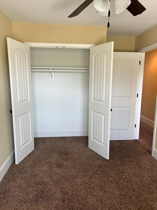 Photo - 1559 Craig St