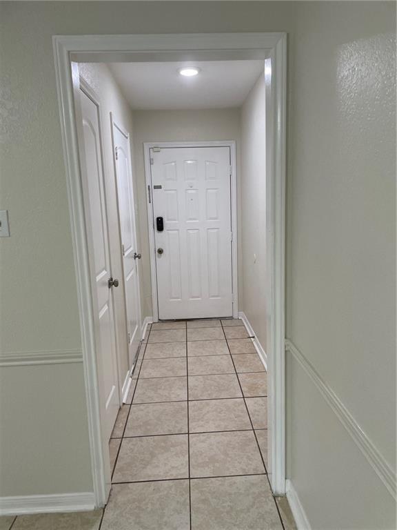 Photo - 211 Spur Dr