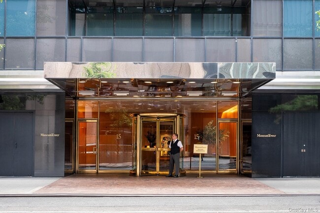 Building Photo - 15 W 53rd St Unit 34C Rental